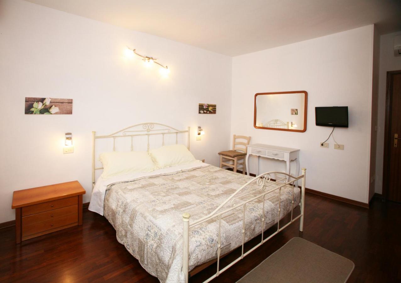 Bed and Breakfast I Salici Di Laura Porto Fuori Exterior foto